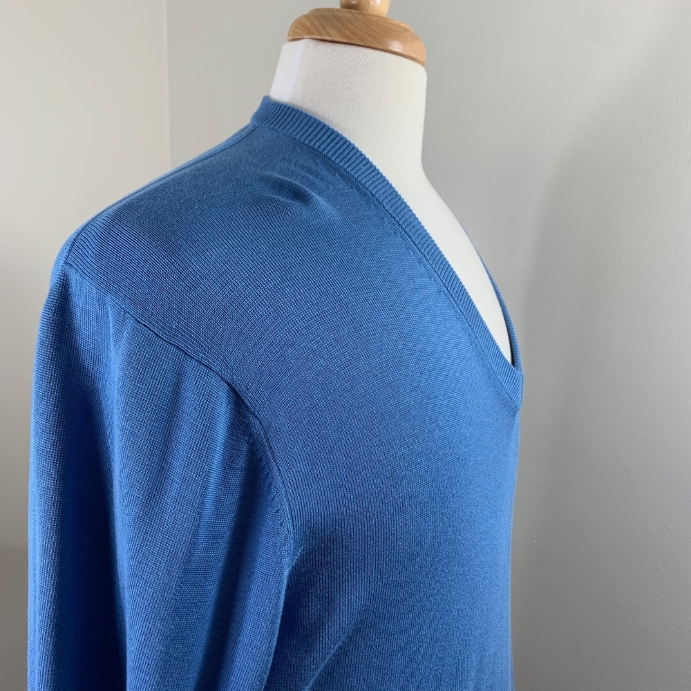 Brooks Brothers Silk Blend V-Neck Sweater - Picture 5 of 7